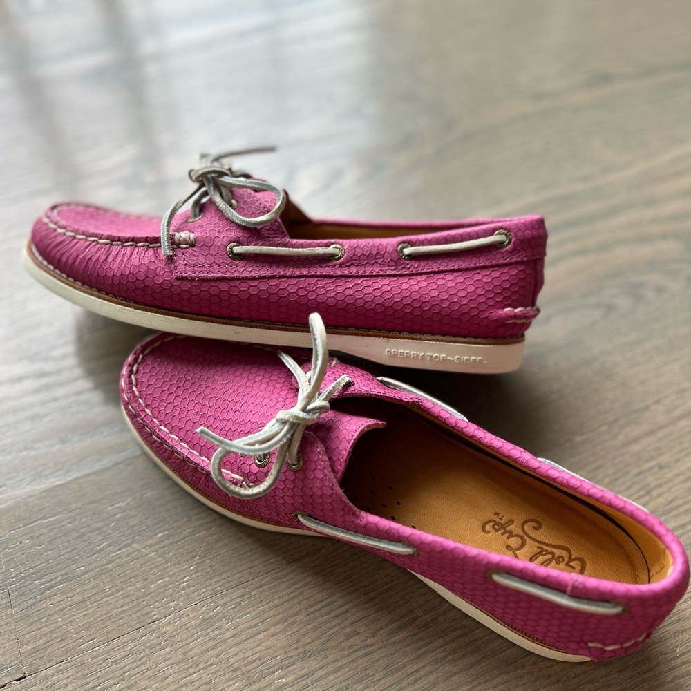 Sperry Top-Sider Gold Cup Womens Pink Boat Shoes-Size Women’s 9